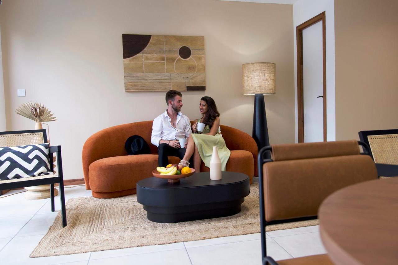 סיינט דניס Maison Le Patio Jacuzzi מראה חיצוני תמונה