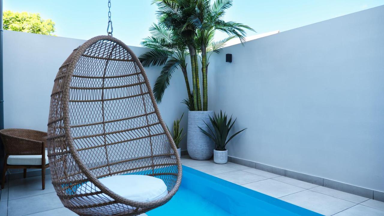 סיינט דניס Maison Le Patio Jacuzzi מראה חיצוני תמונה